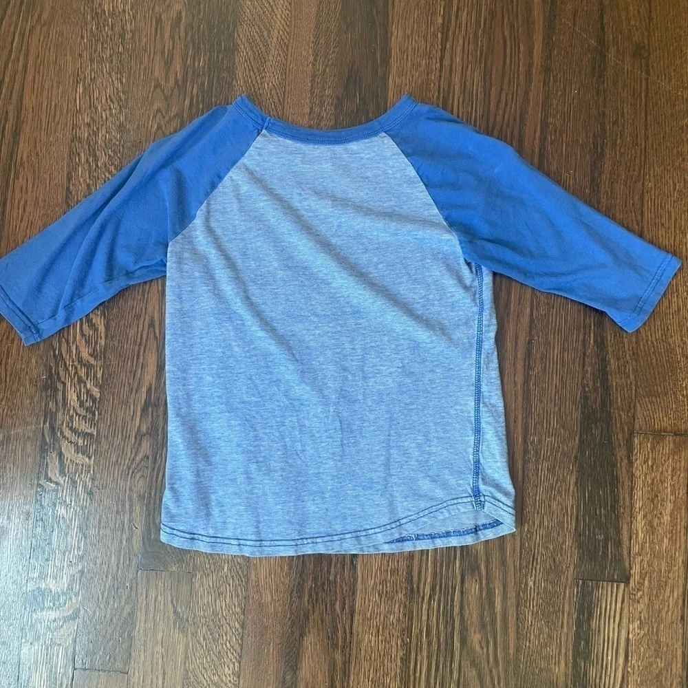 Gap boys blue baseball tee